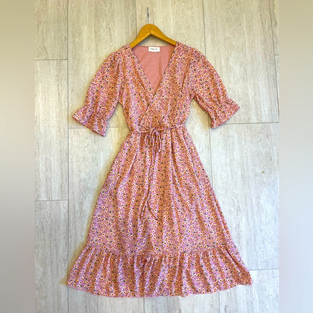 Pink Floral Midi Dress with Puff Sleeves